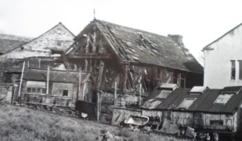 Carlinghow Old Hall